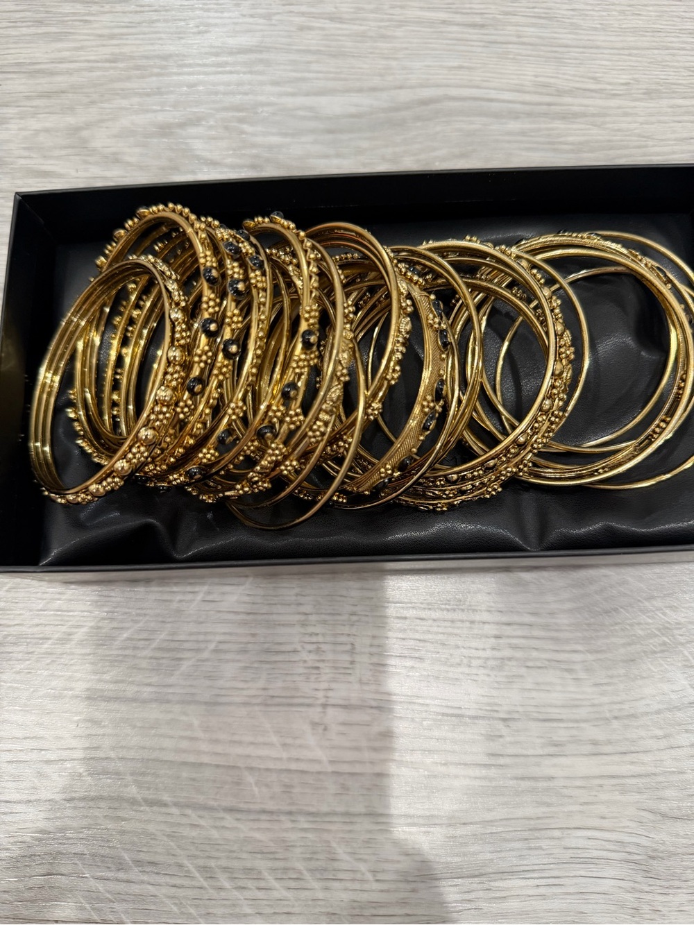 34 pieces Gold Tone Women's Bangle Bracelet Set